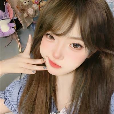 黛丝姑娘封面